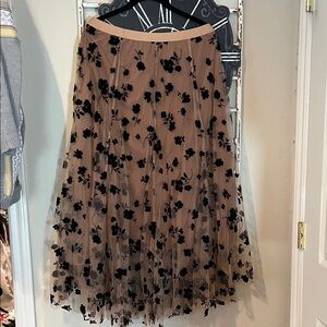 Chic Tan Floral Tulle Skirt NWOT